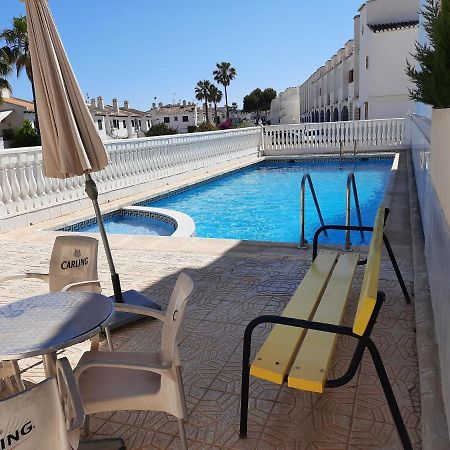 Espanhouse Playa Townhouse In La Zenia Close To The Beach 奥里韦拉 外观 照片
